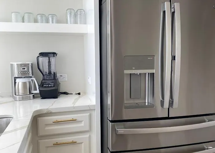 Apartment Styles 2c - Ocean View Luxury W/ Pool