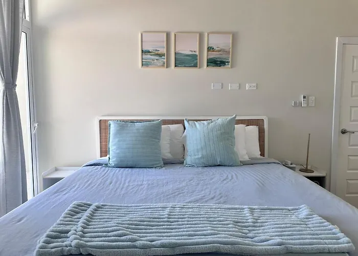 Styles 2c - Ocean View Luxury W/ Pool *